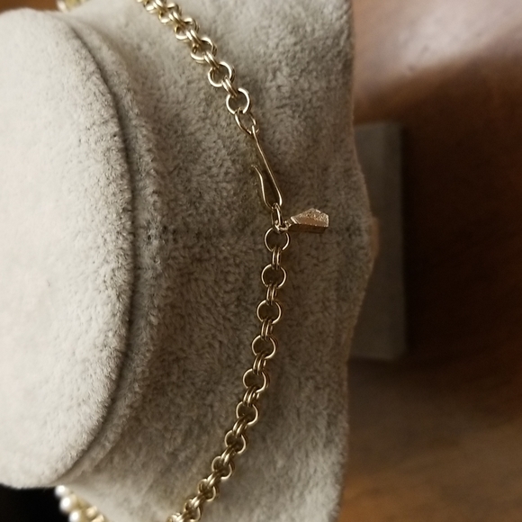 Judy Lee golden necklace with pearly accents - Picture 5 of 8